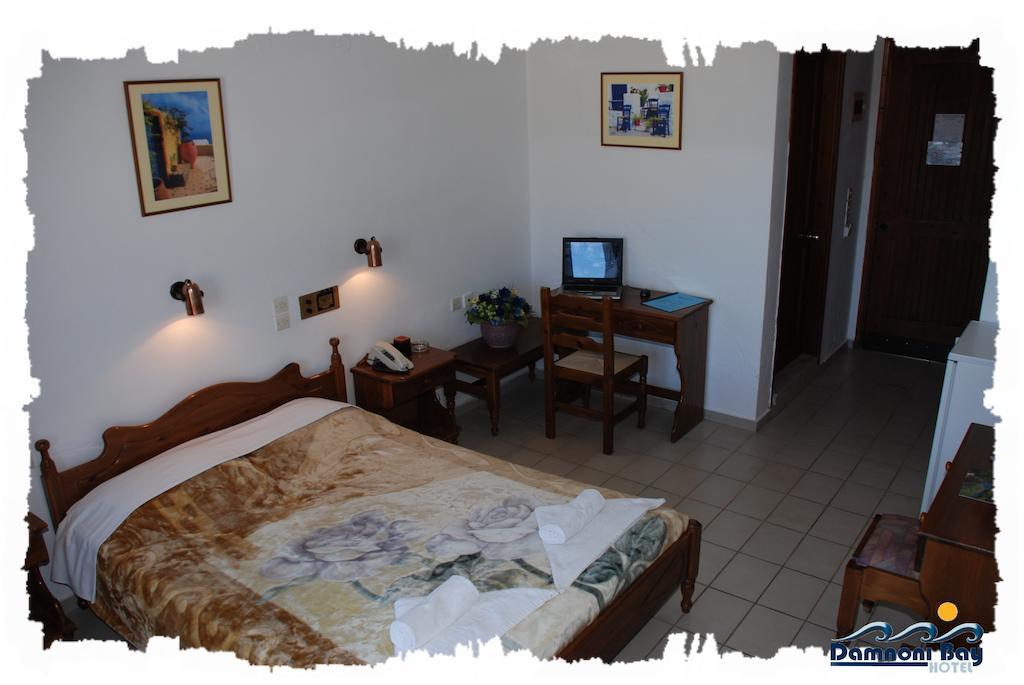 Damnoni Bay Hotel Room photo