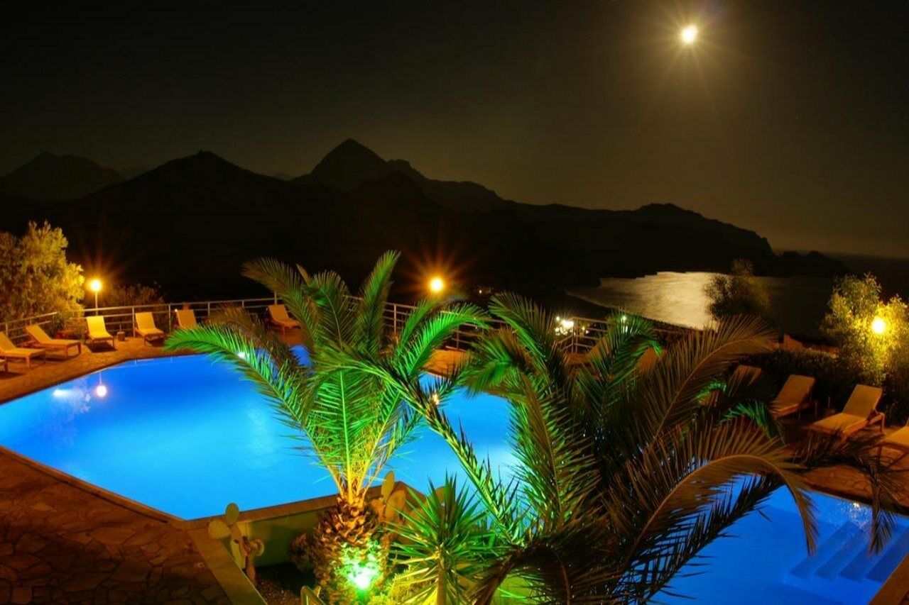 Damnoni Bay Hotel Exterior photo